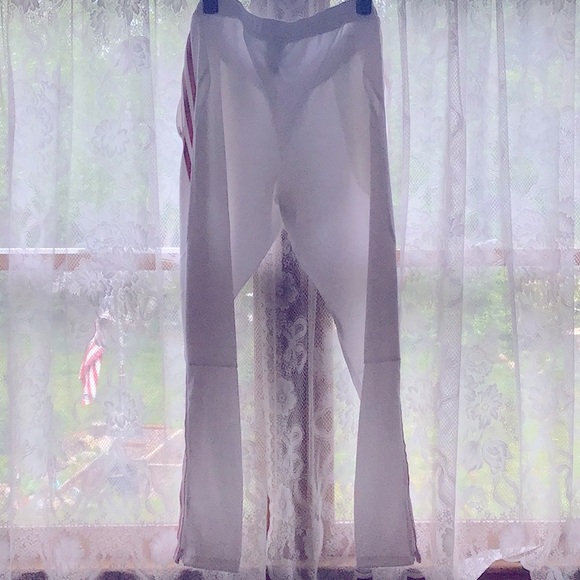 Adidas track pants size Large - Picture 3 of 7